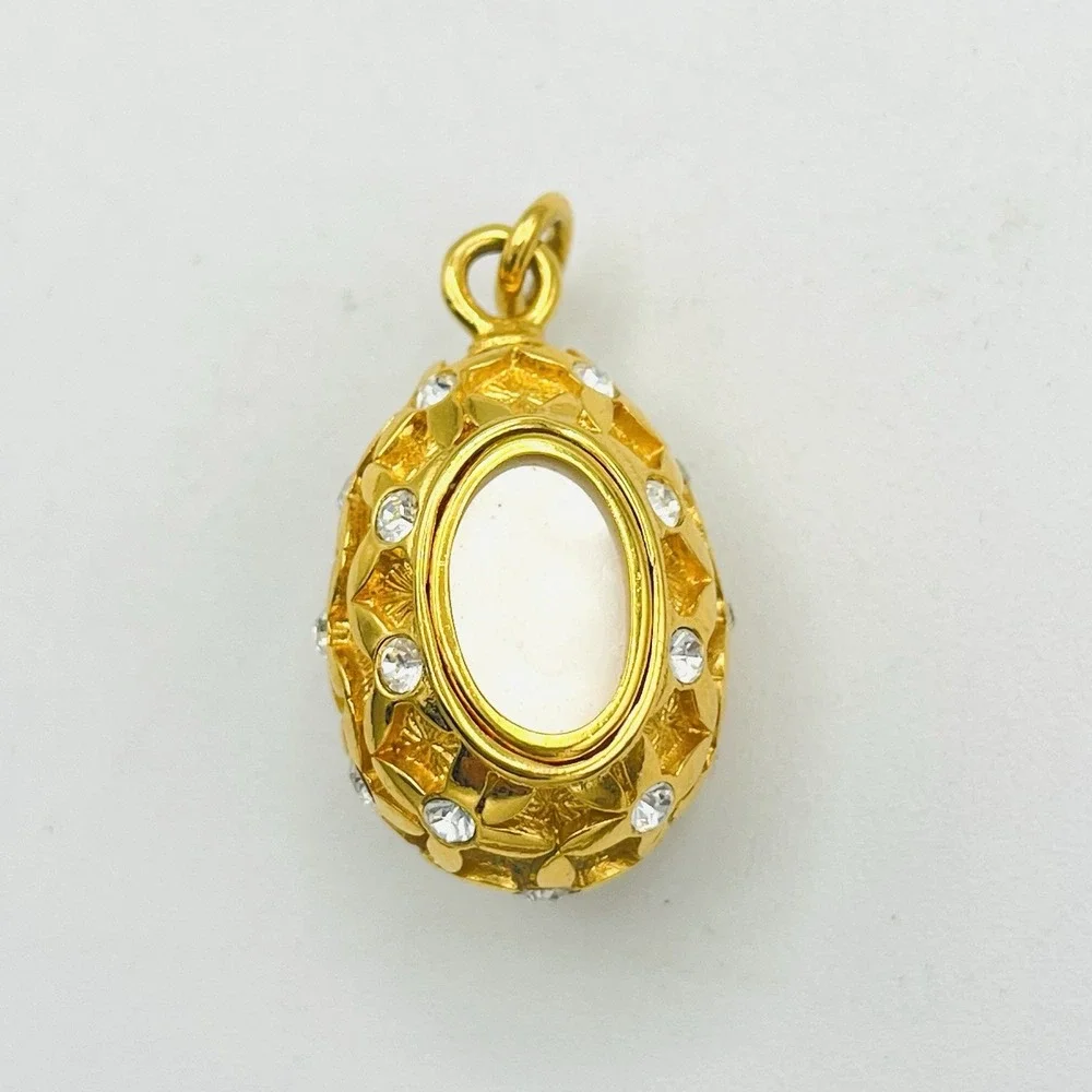 Vintage Joan Rivers Faberge Egg Pendant Photo Locket Heavy Crystals